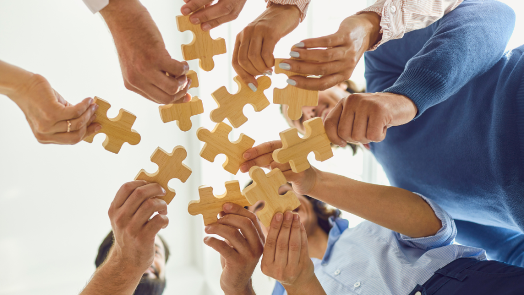 hire a digital marketing agency or build an in-house team